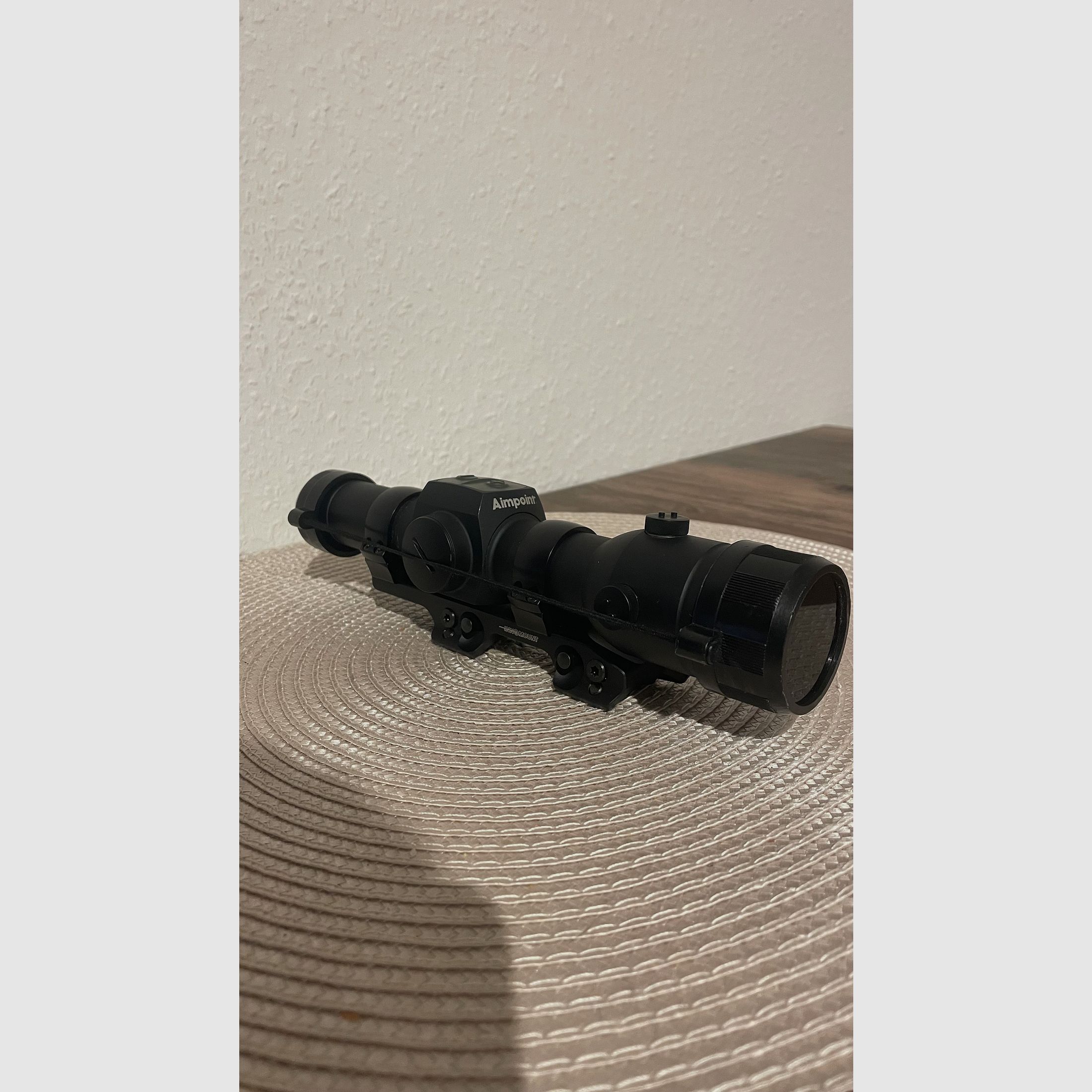 Aimpoint H30L 2MOA mit Montage für Blaser