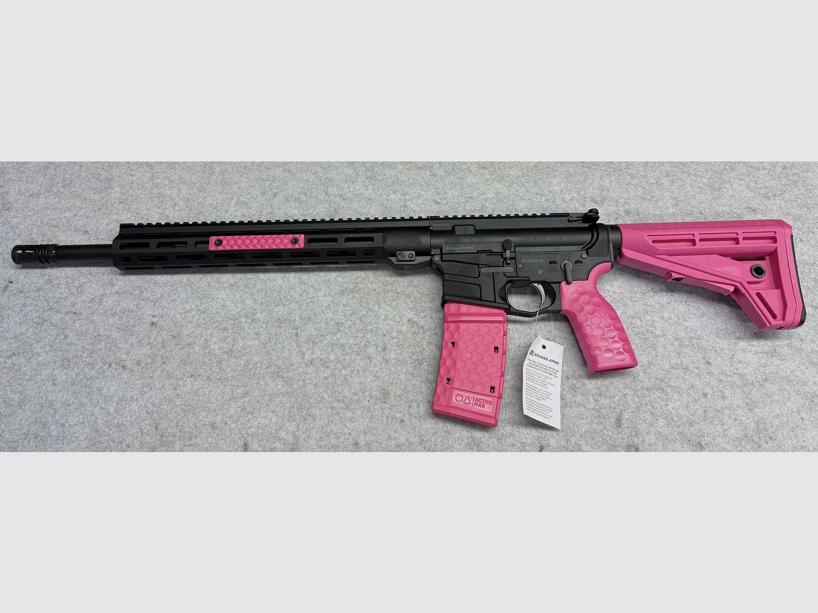 SAVAGE MSR-15 Recon Gen. 2 en calibre .223 Remington 16,75" cañón Edición Pink Lollipop