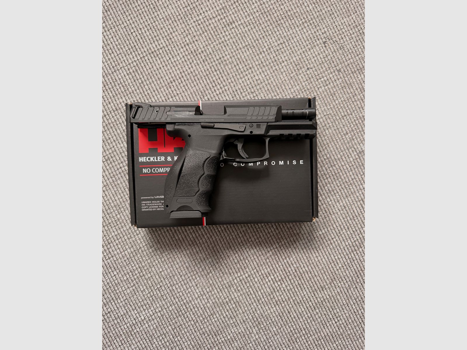 NEW! UMAREX HK VP9 GBB