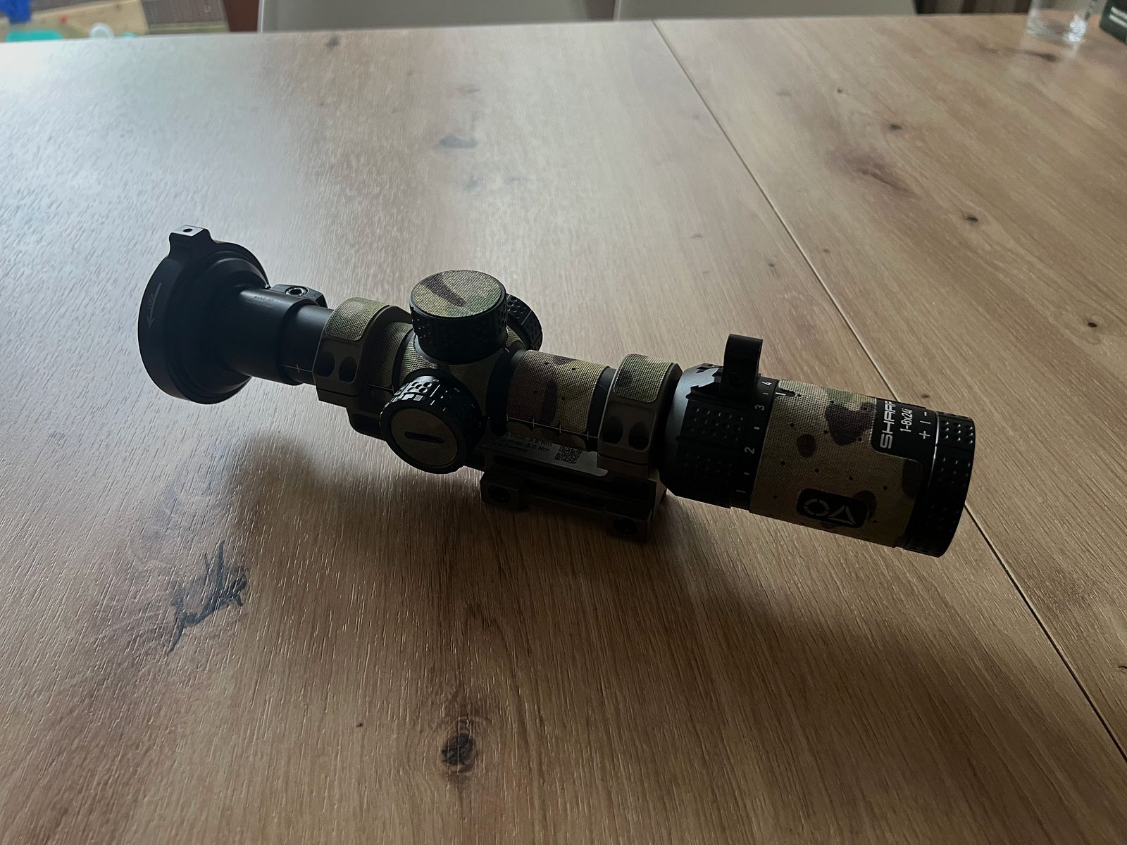 OberlandArms LPVO Sharp 1-8x 24i + Montage