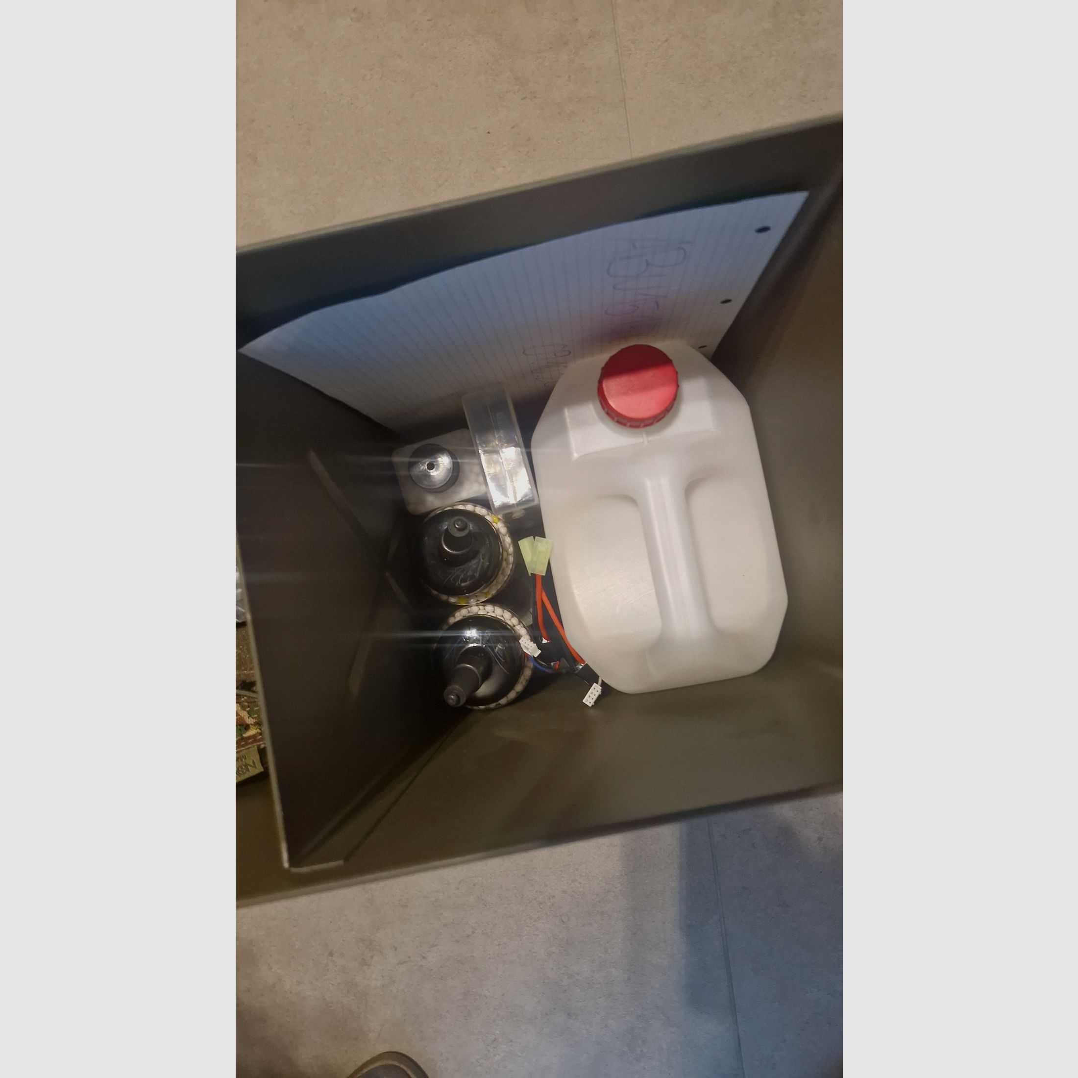 Selling various Airsoft equipment here