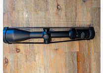 Meopta MeoStar R2 2,5–15x56 RD/MR – szyna wewnętrzna Zeiss – podświetlony krzyż celowniczy