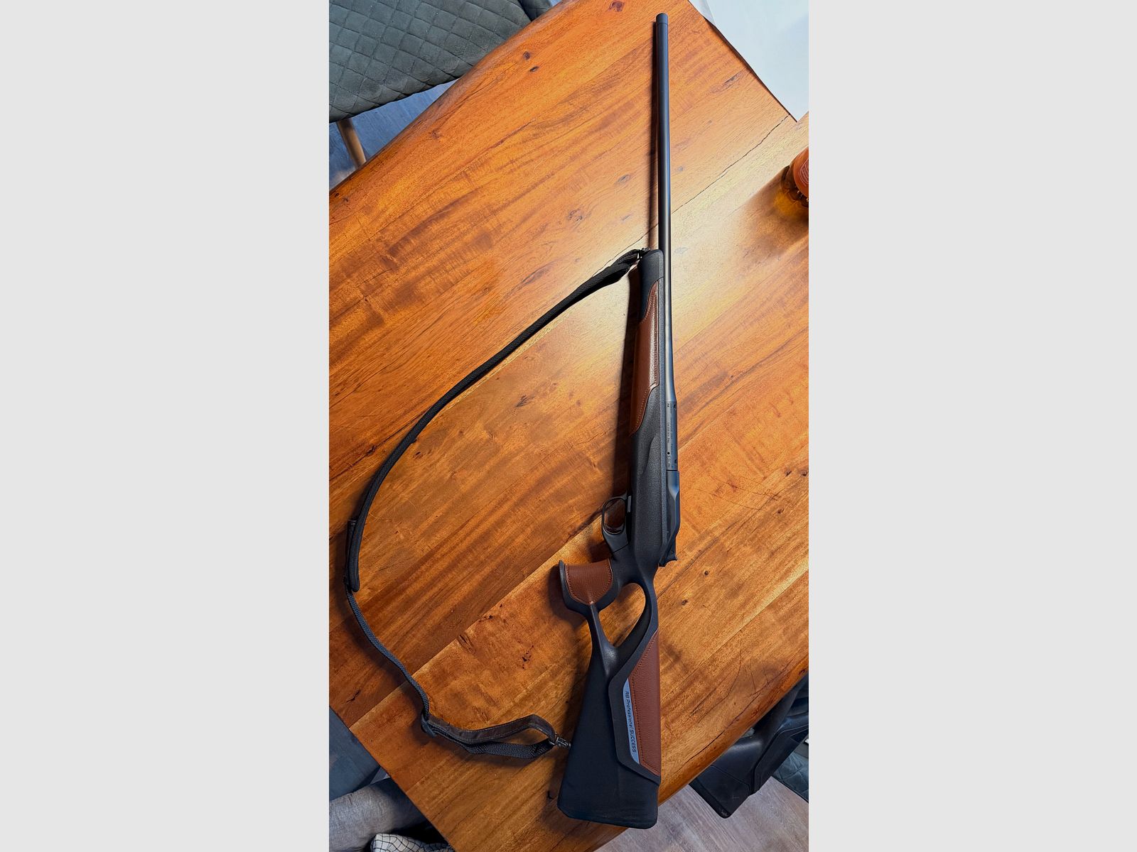 Blaser R8 Professional Succes Leder (braun) in 300 Win Mag