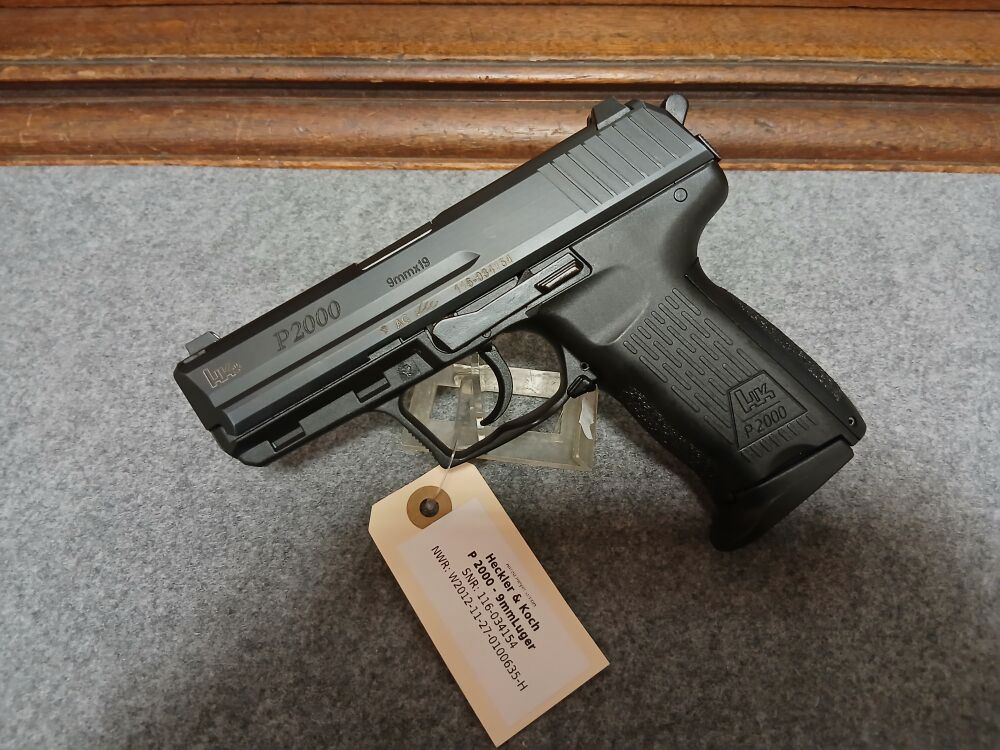Heckler & Koch P2000
