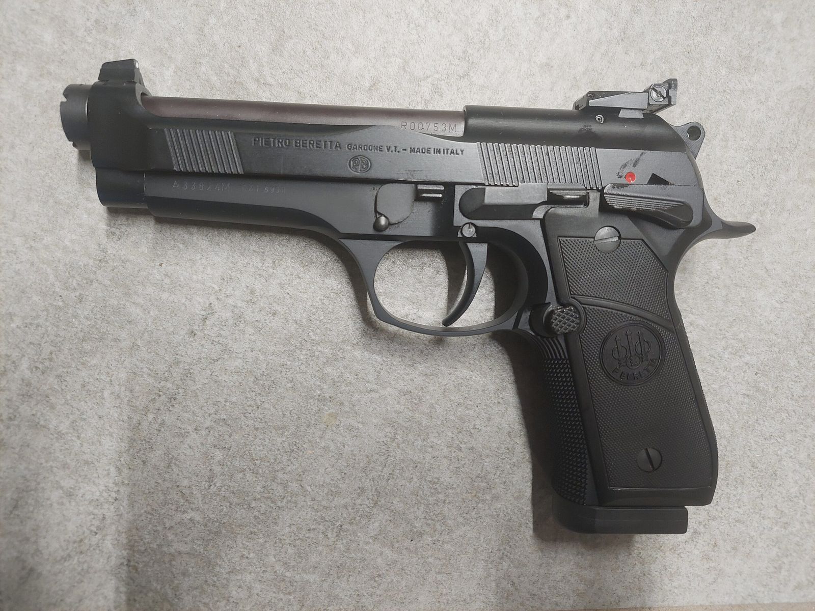 (B.R) PISTOLE BERETTA MOD 96 COMBAT KAL 40 MIT 2 LÄUFE UND 3 MAGAZINEN, Bild 2 von 2