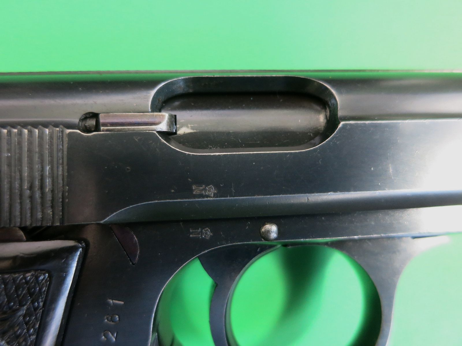Pistolet semi-automatique, Walther PP, cal. 7,65 mm Br., Waffenfabrik Walther, Zella-Mehlis (Thür.) Mod.PP, 1929-30       #14