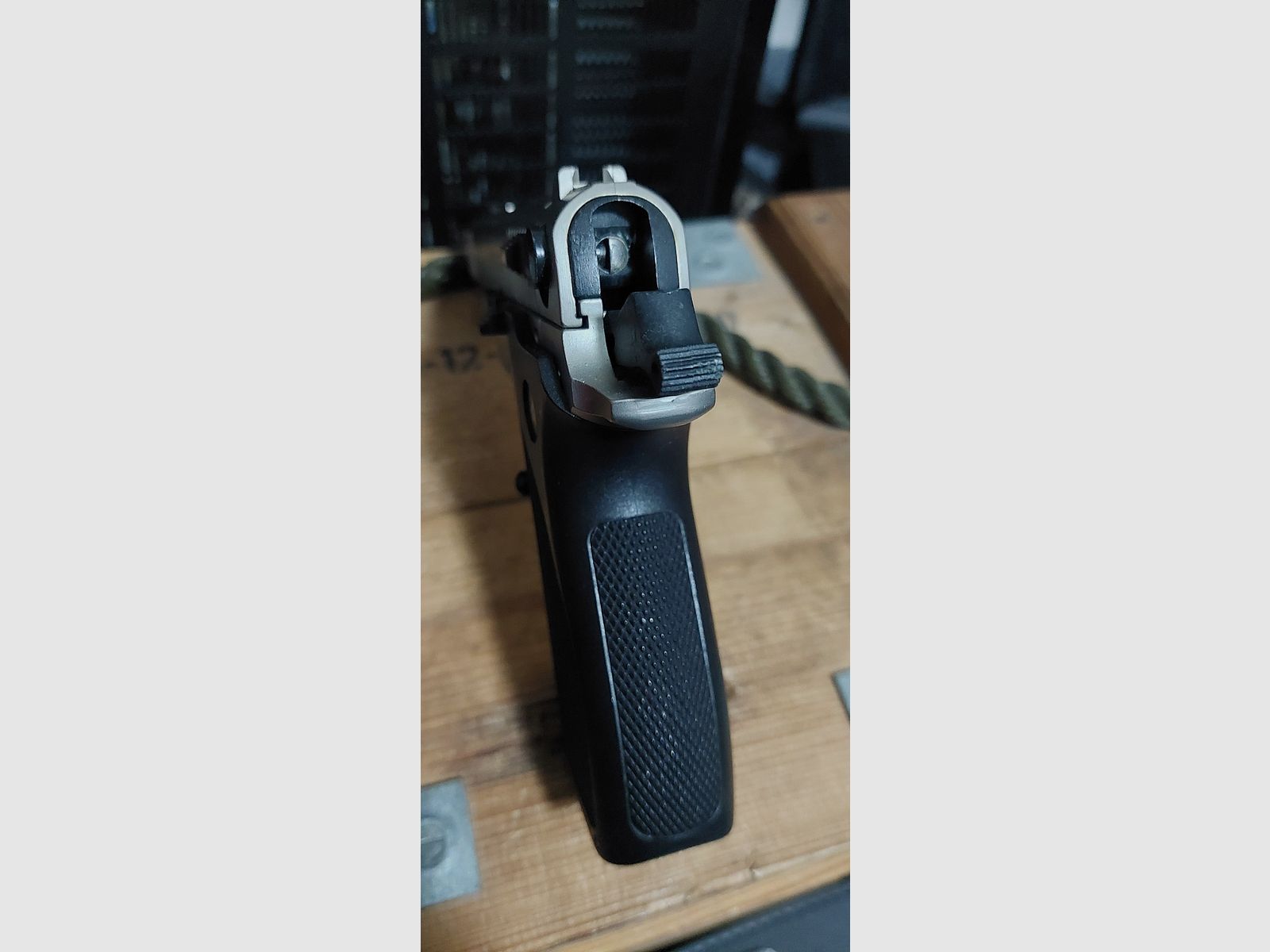 IWG Defender 9 mm P.A.K (PTB 727)