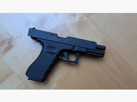 Glock 17 Gen. 4 Airsoft mit Metallschlitten CO2 BlowBack 6mm BB schwarz