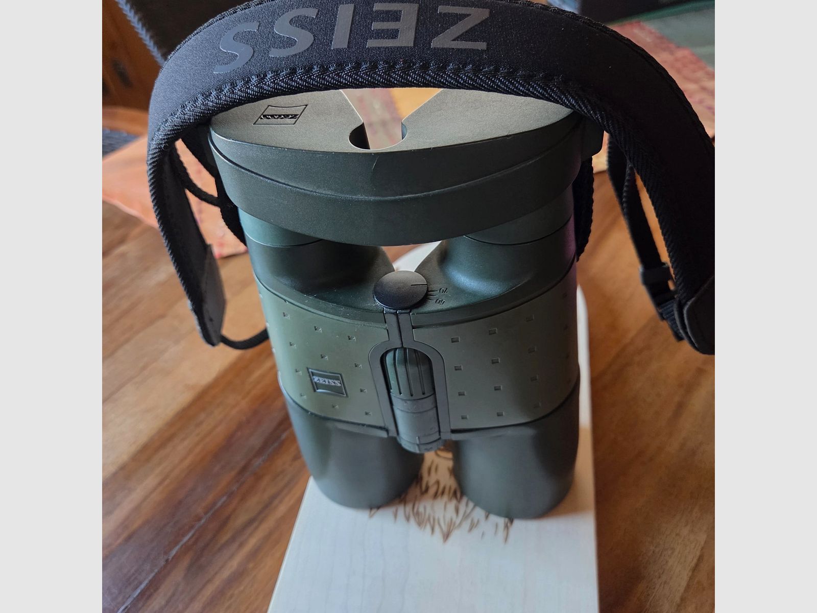 Zeiss Fernglas 10x56 BT P