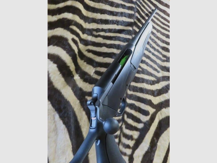 BÜCHSE BROWNING Maral 4X Hunter Thumbole Compo Adjust voll schwarz Kal.300wm – Waffenkoffer, Bild 9 von 10