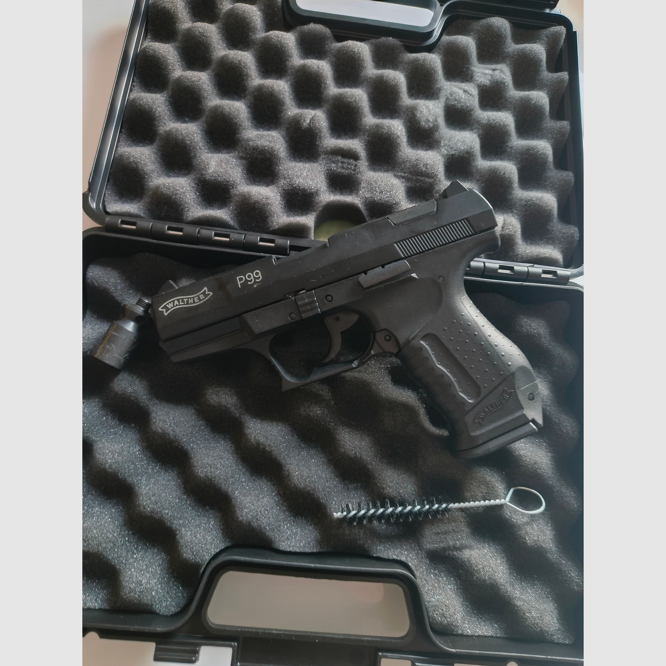 Wahlter P99 pistolet alarmowy