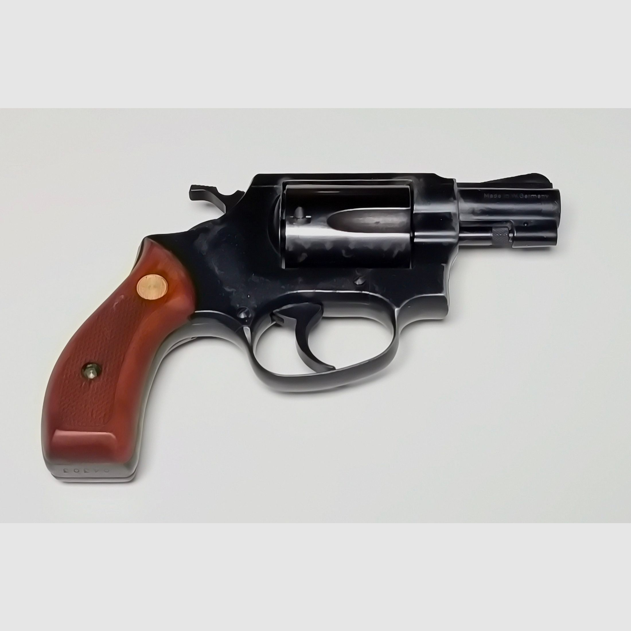 Pistola de fogueo ERMA EGR66