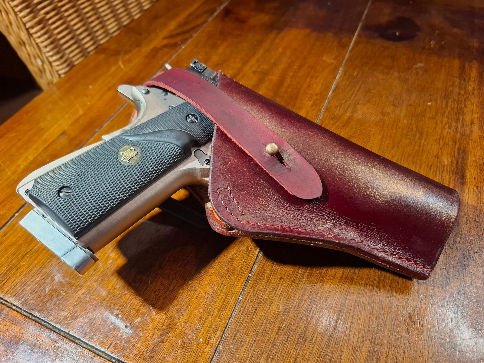 BELT HOLSTER FOR 1911