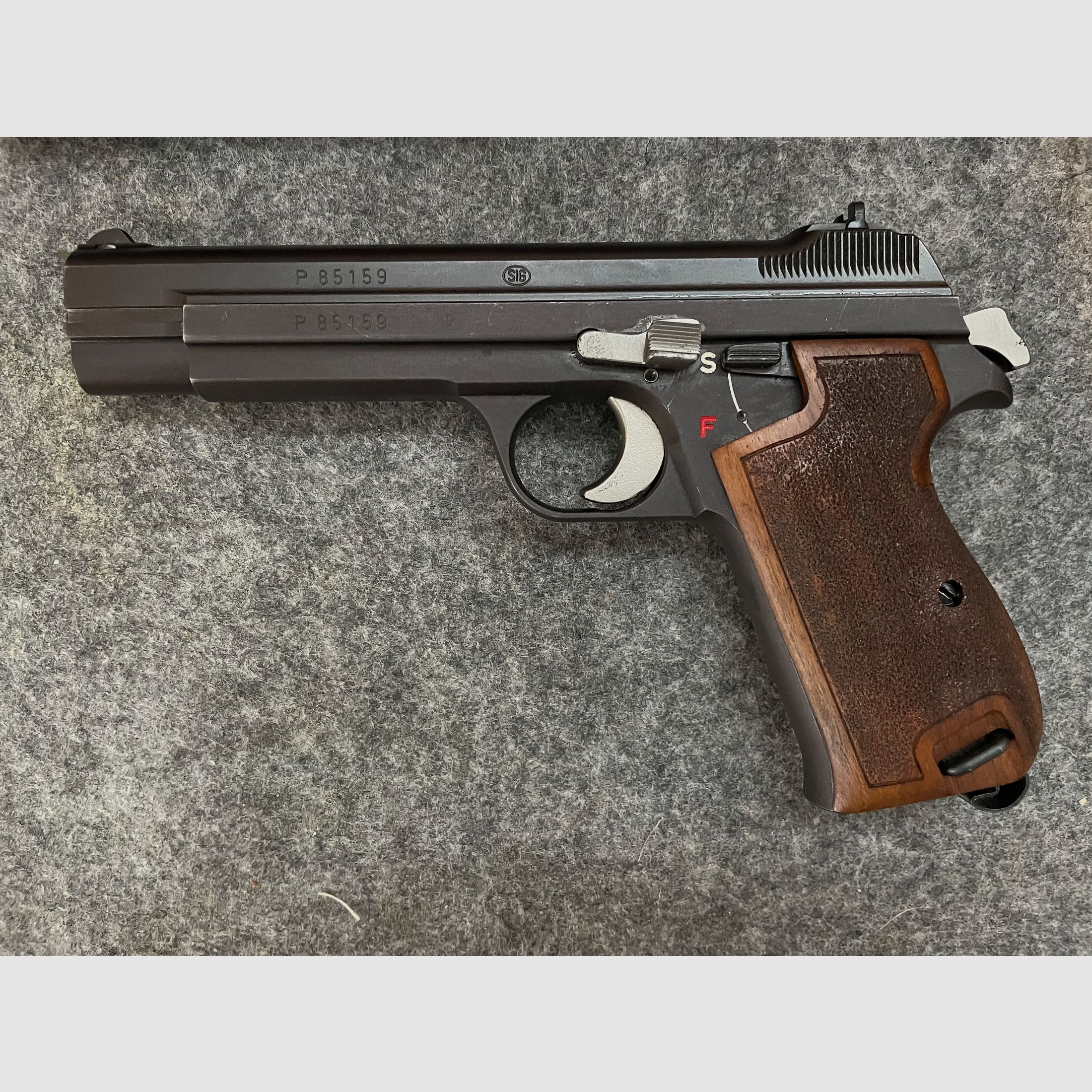 SIG Hämmerli P210 9mmvPara mit 2xWechselsystem 9mm „lang“ + 7,65 Para