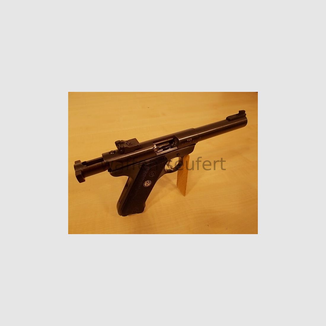 Ruger MarkII Target with spare magazine original packaging