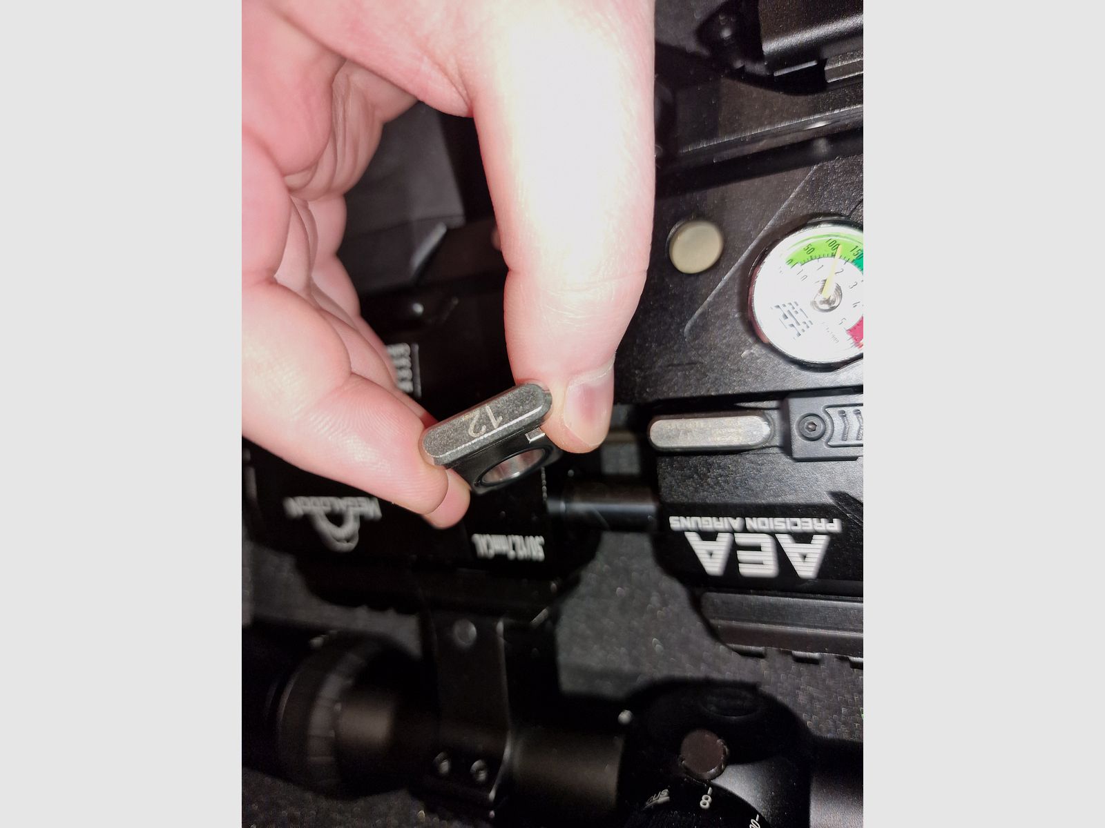 AEA Megalodon + Zubehör + Munition 