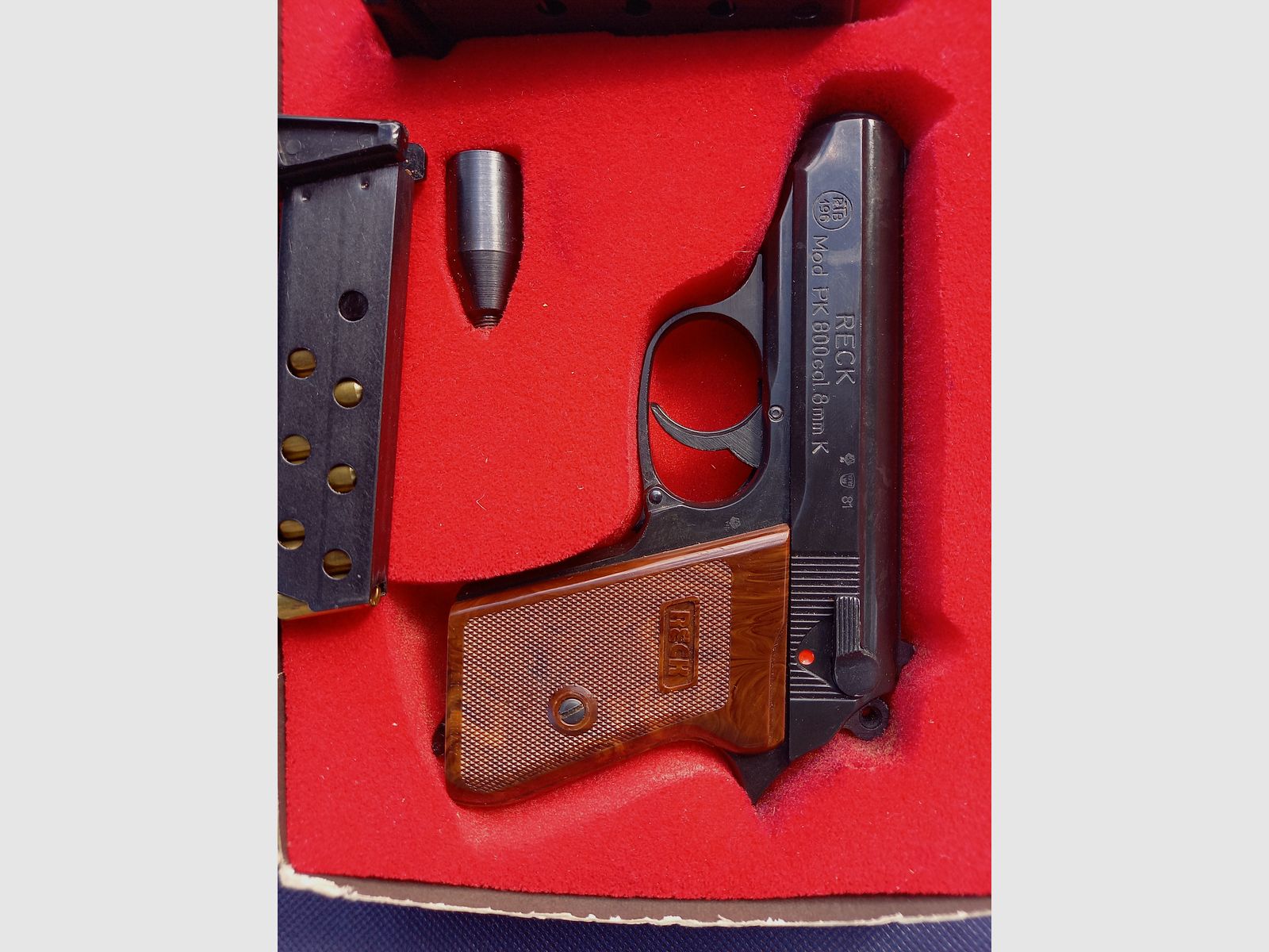 Reck Mod. PK 800 cal. mm space/blank including shoulder holster