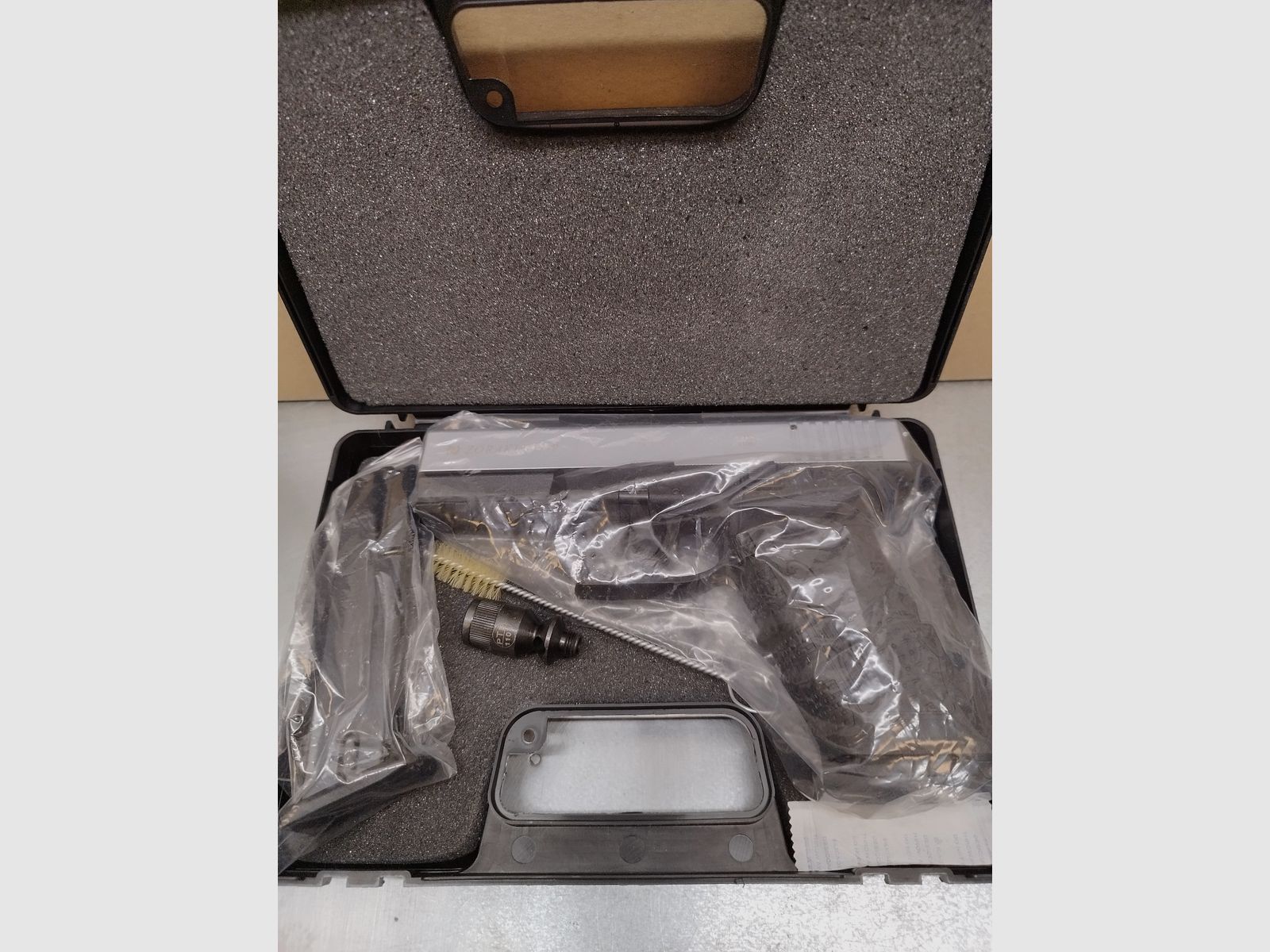 Zoraki 917 pistola a salve 9mm PAK cromata opaca + caricatore di riserva !!Come nuova!!