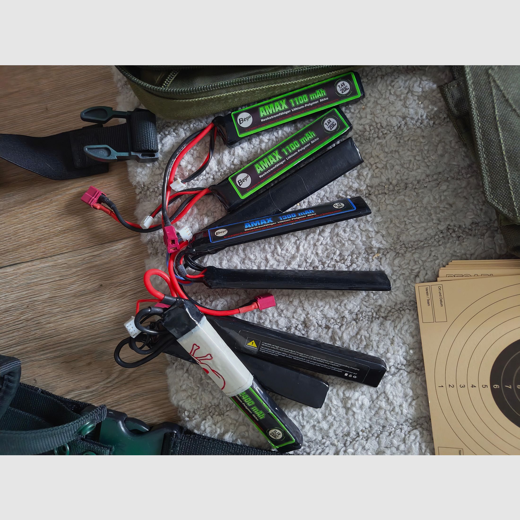 Airsoft mit viel Zubehör