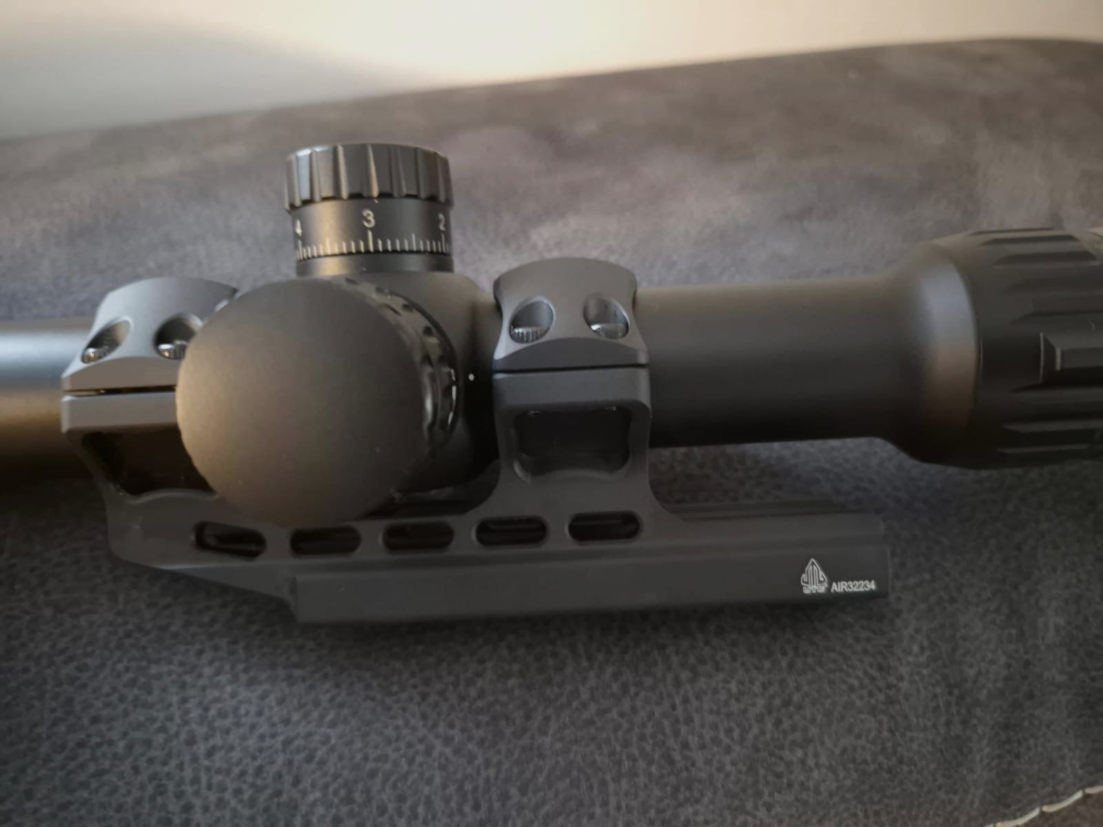 Verrekijker Burris four xe 6-24x50