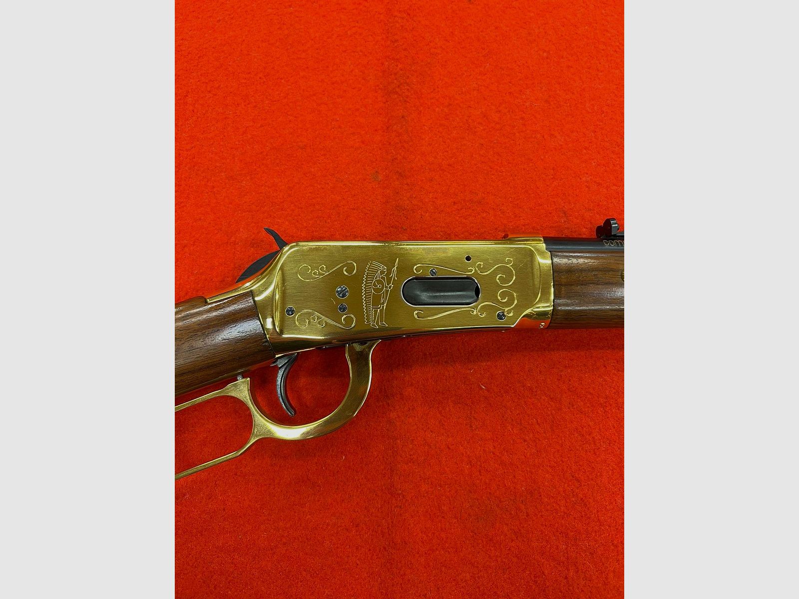 WINCHESTER MODÈLE 94 COMMANCHE COMMÉMORATIF Calibre 30-30 Winchester, image 4 sur 5