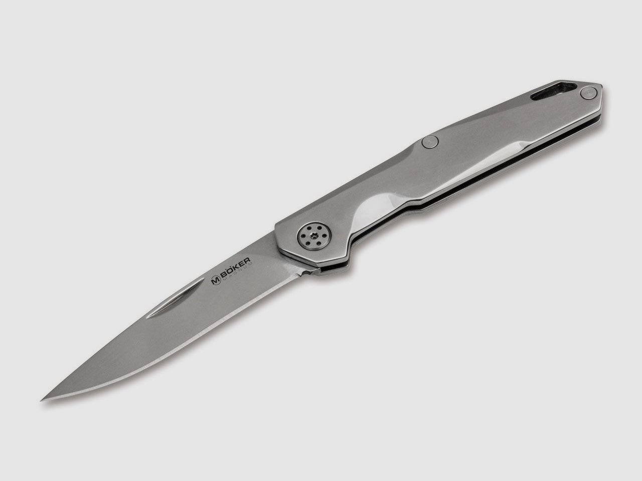 Shiny EDC pocket knife legal to carry in accordance with 42a