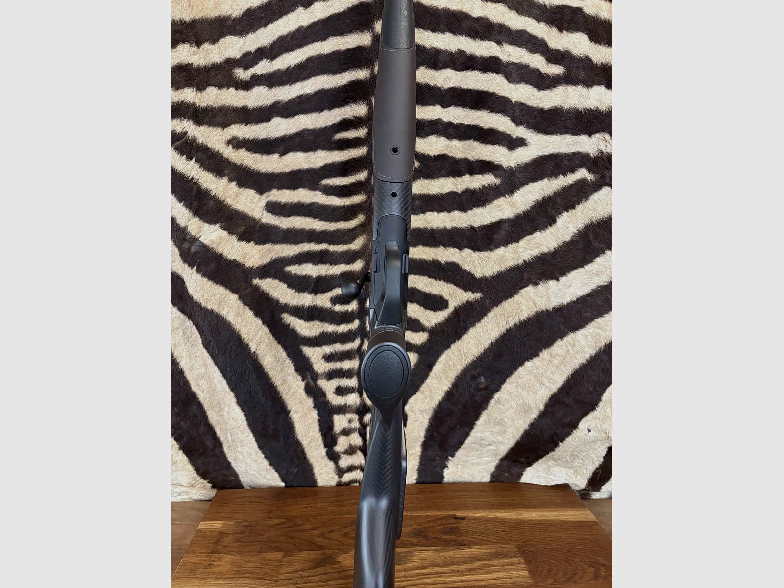 Blaser R8 Ultimate Carbon Cuir Cacao – Kal. 300 Weatherby Mag – ca. 65 cm gewinde, Bild 2 von 10