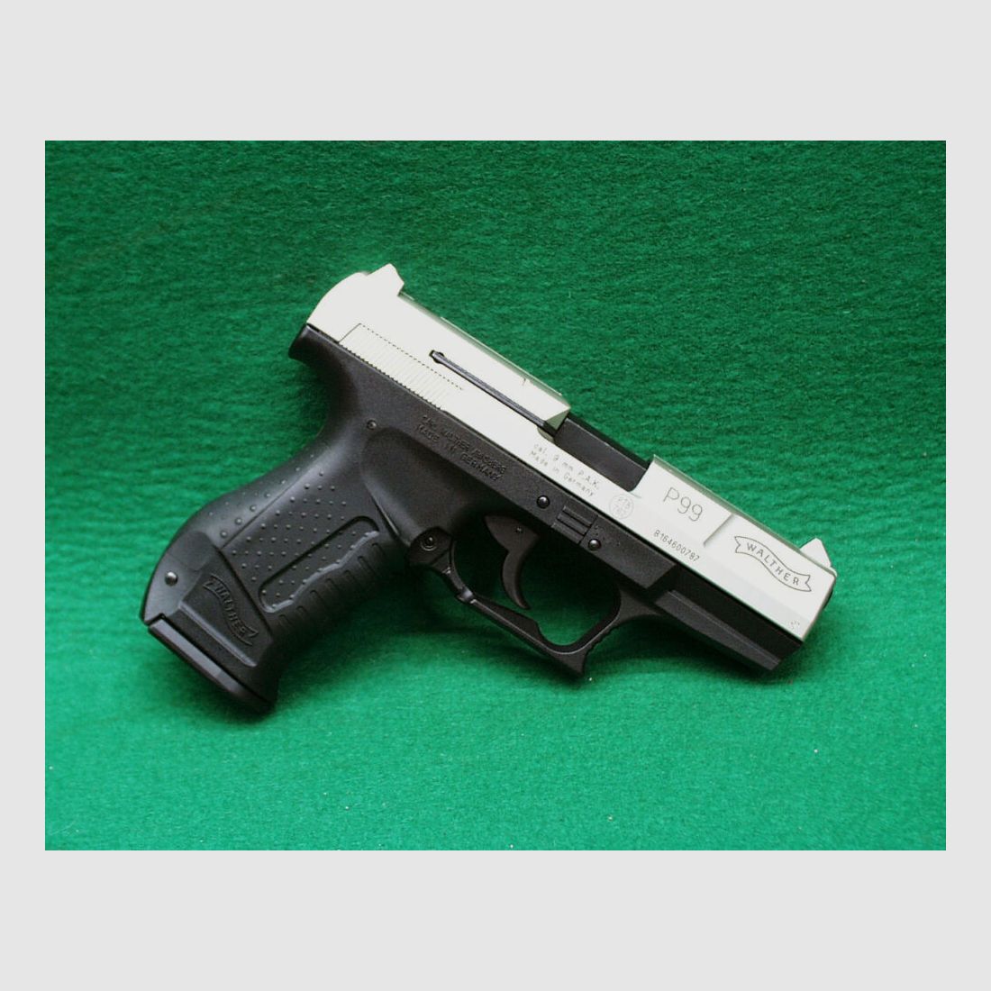 Pistolet alarmowy Walther Schreckschuss P99, dwukolorowy