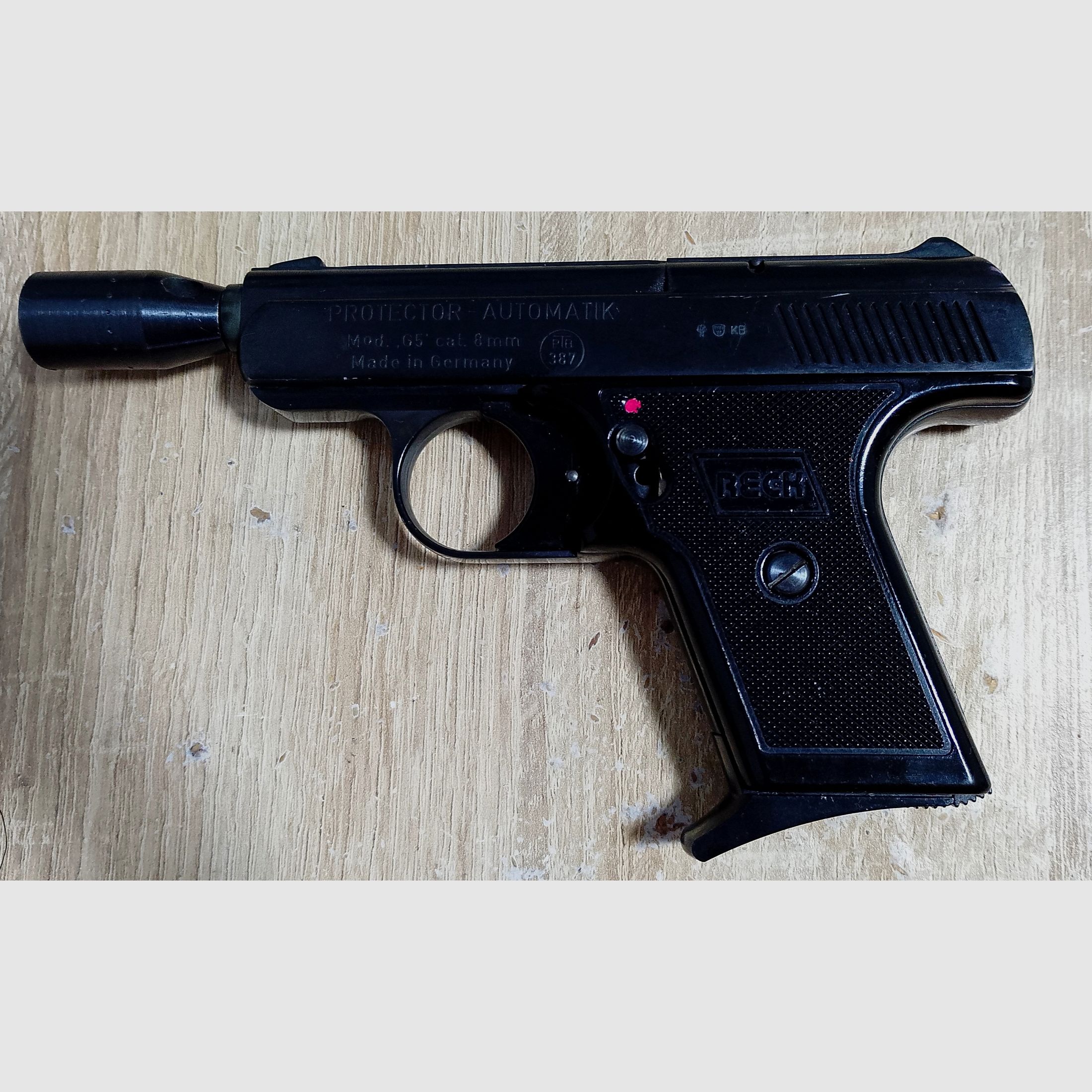 Reck Protector G5 im Kal. 8 mm Knall/ PTB 387