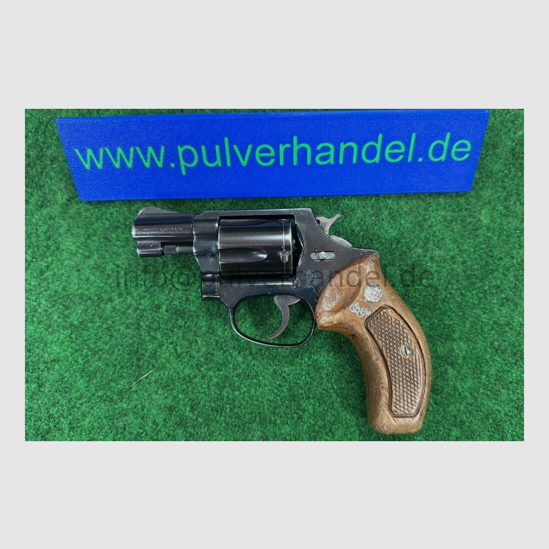 Smith & Wesson M36 van Securityteam, afbeelding 1 van 5