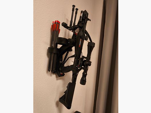 EK Archery Cobra RX 130lbs comme neuf avec beaucoup d'accessoires