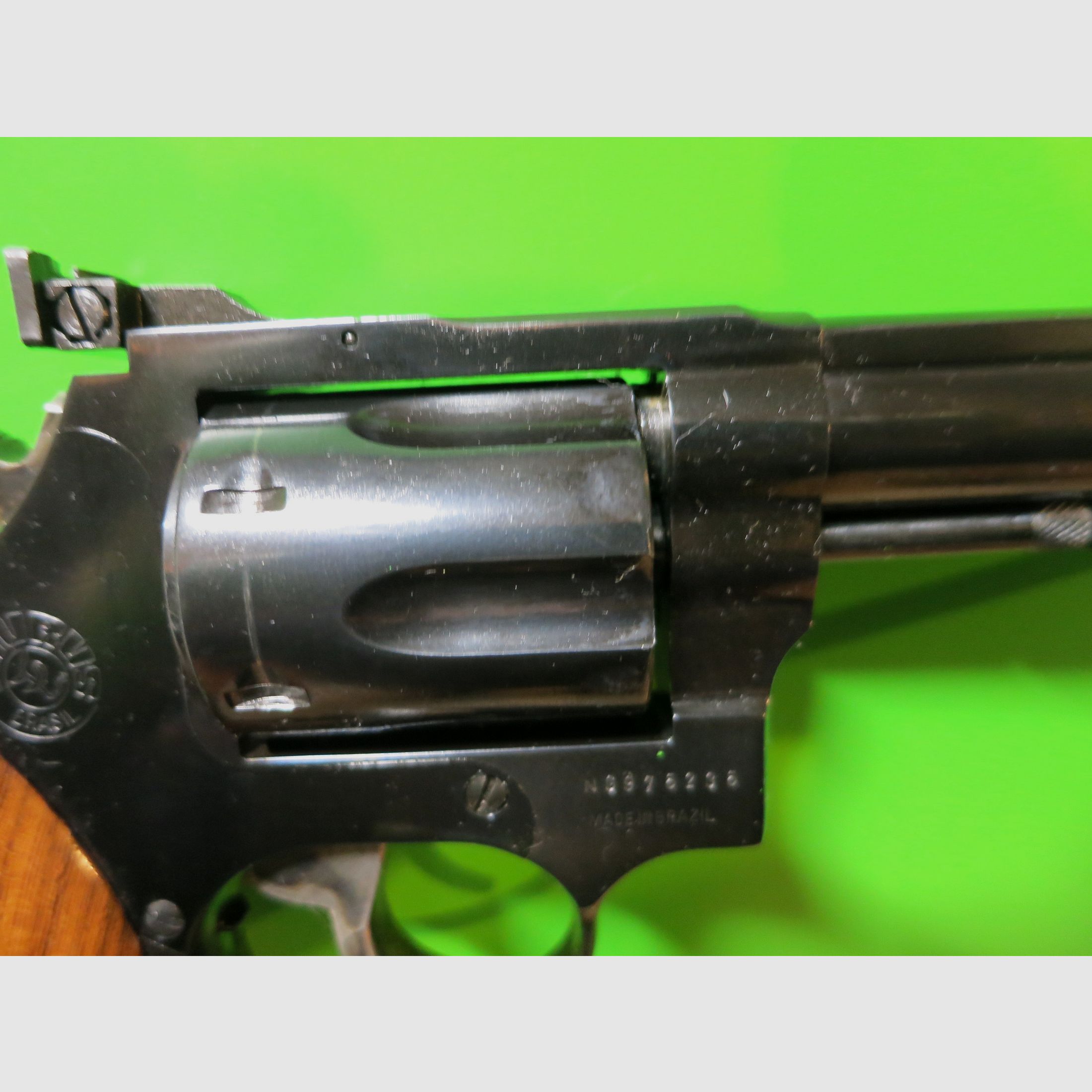 Revolver deportivo TAURUS Mod. 96, cal. .22lr, clon del S&W K-22 #27-