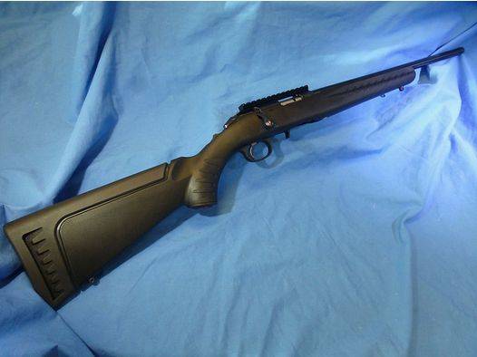 RUGER American Rimfire Repetierbüchse, 22LR mit Gewinde