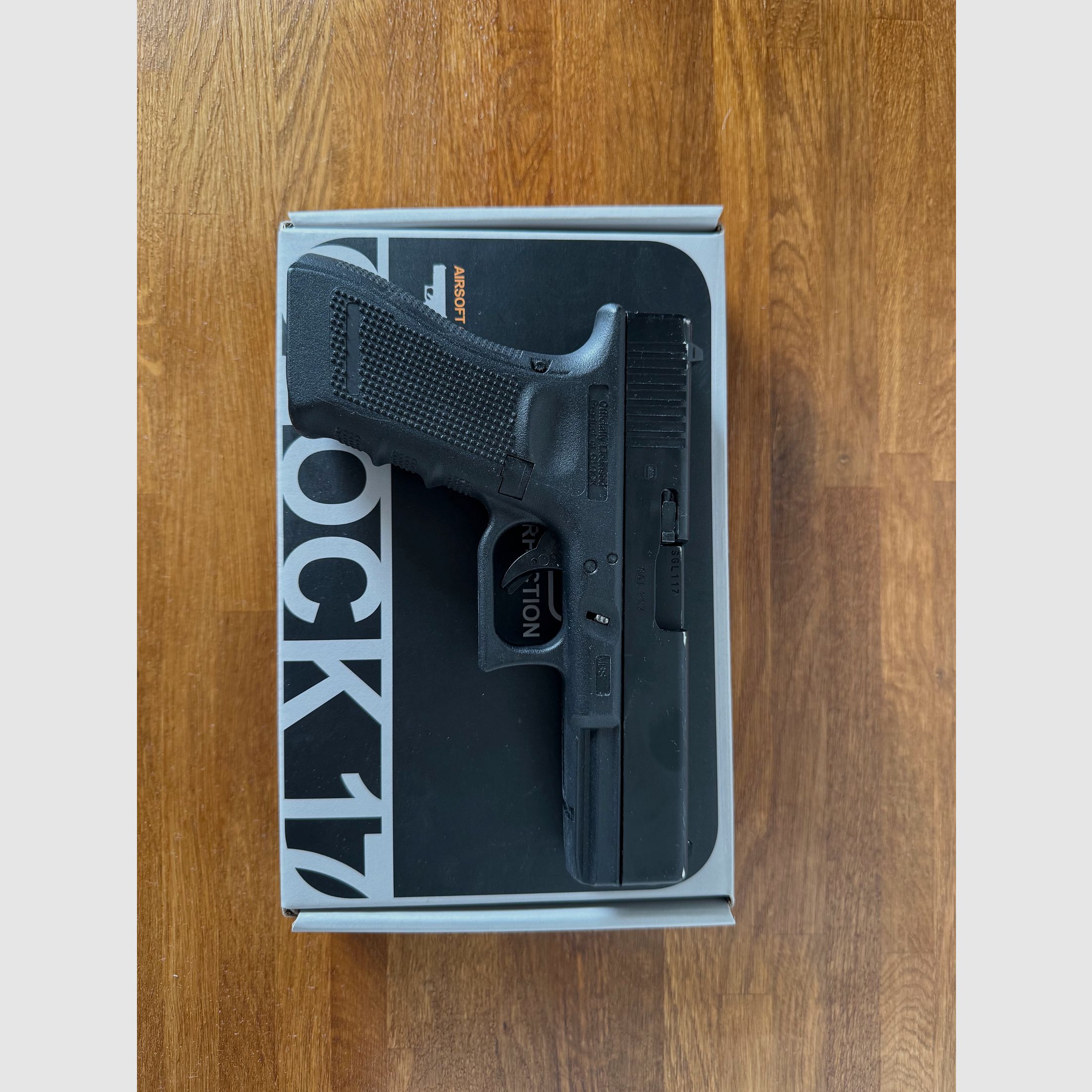 VFC Glock 17 GBB Gen 4 – Top Zustand – inkl. 3 Magazine & OVP 