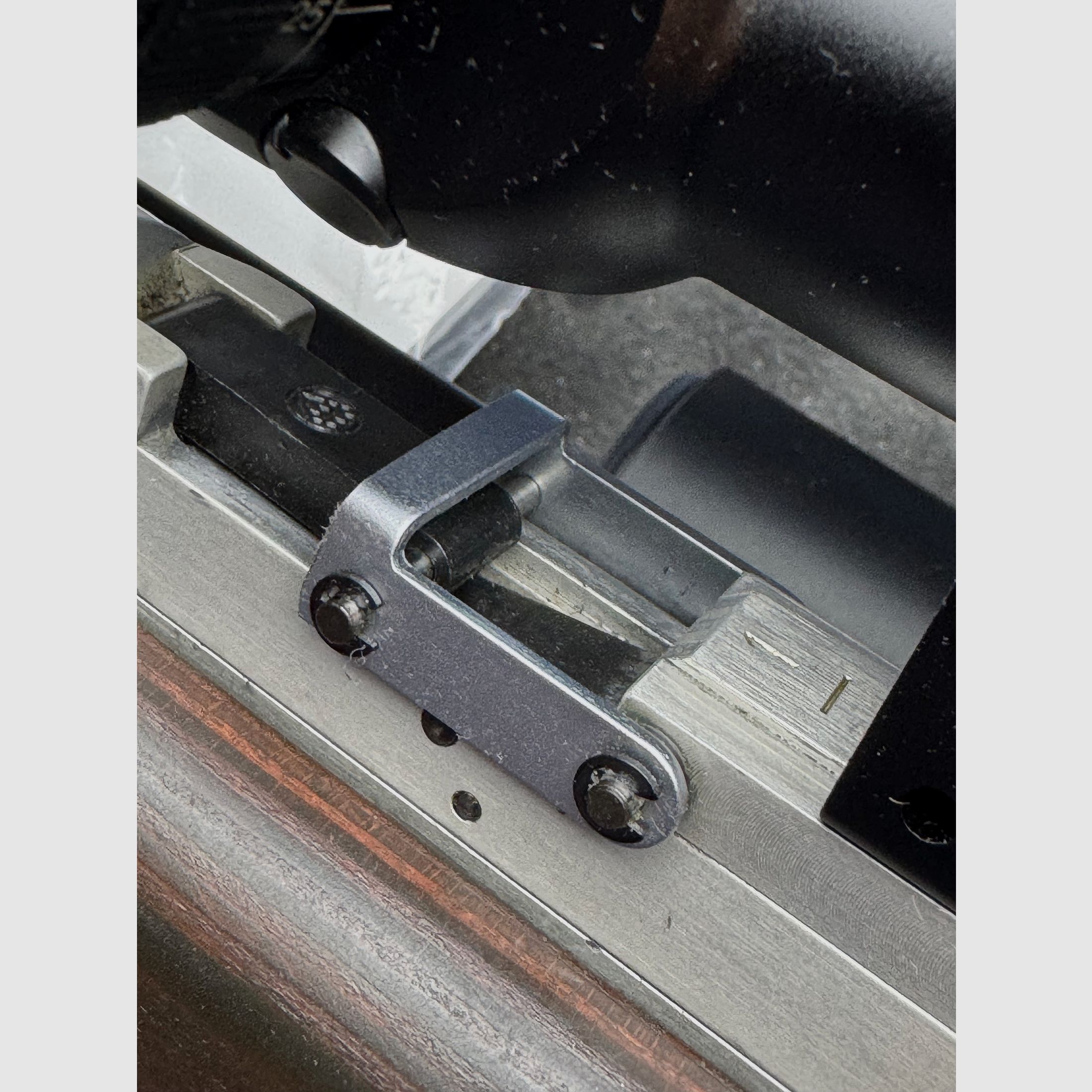 Feinwerkbau FWB 600 Field Target + Hawke Airmax 30 SF 8-32x50 AMX IR + FX Airguns valigia