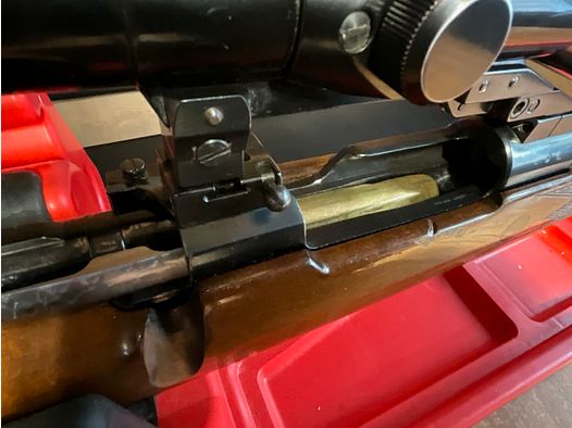 Voere Repetierbüchse .270/.284 Win mit Optik 8x56 B.Nickel Made in Germany