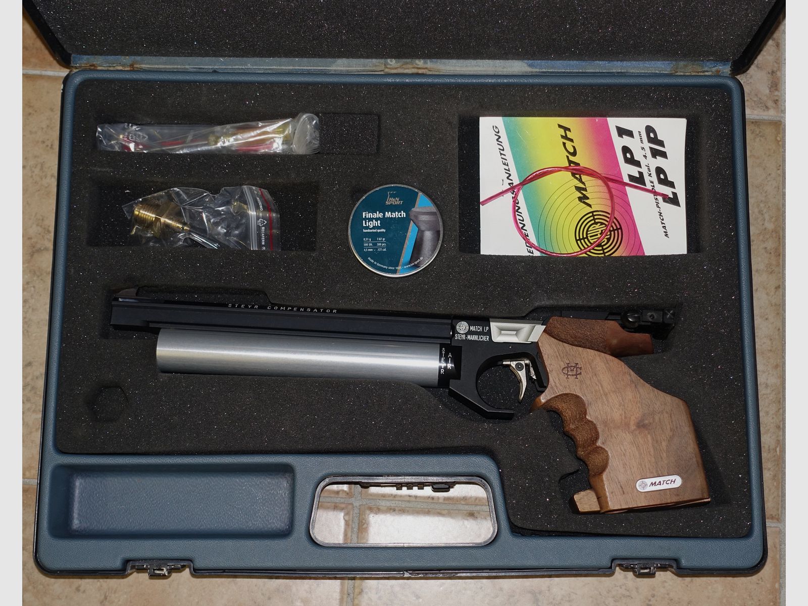 Steyr air pistol LP Match pistol / service + new parts for € 300,-