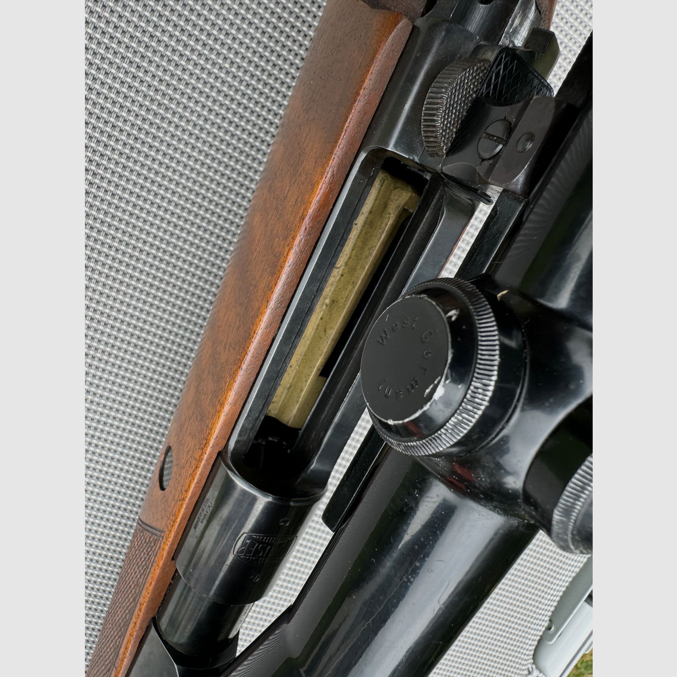 Mauser Modell 2000  .375 H&H Magnum mit Zeiss Diavari 2,5–10x50 & Suhler Einhakmontage