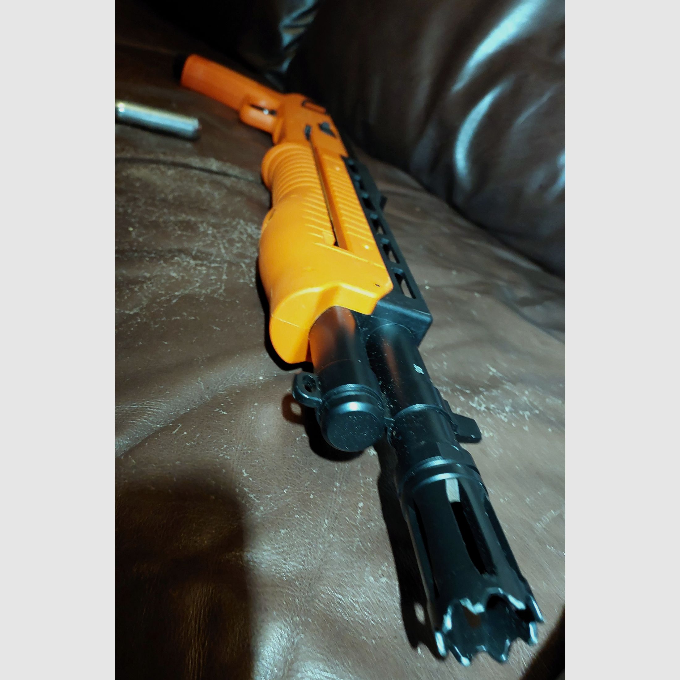 T4E Umarex  HDB 68 CO2-RAM Shotgun Kal. .68 orange/schwarz 