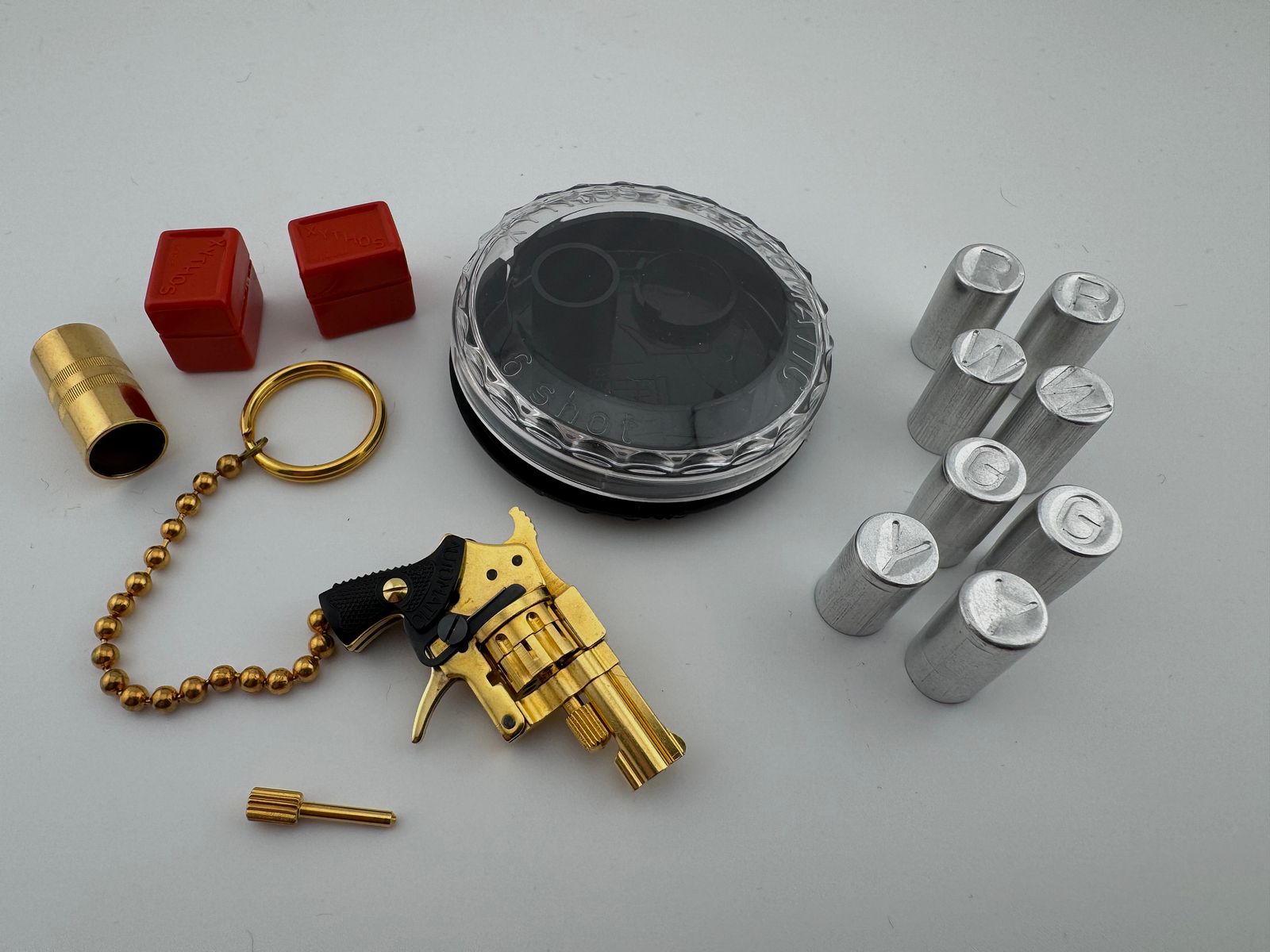 Andres & Dworsky GmbH Xythos Automatic - PTB 82 - Le probablement plus petit revolver du monde