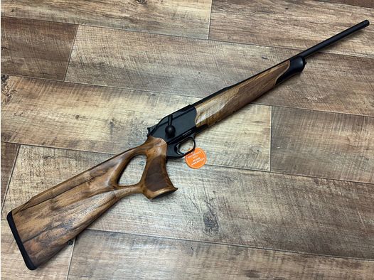 Blaser R8 Success mattgeöltes schönes Holz   www.waffenhandel-kraus.de nähe Nürnberg   