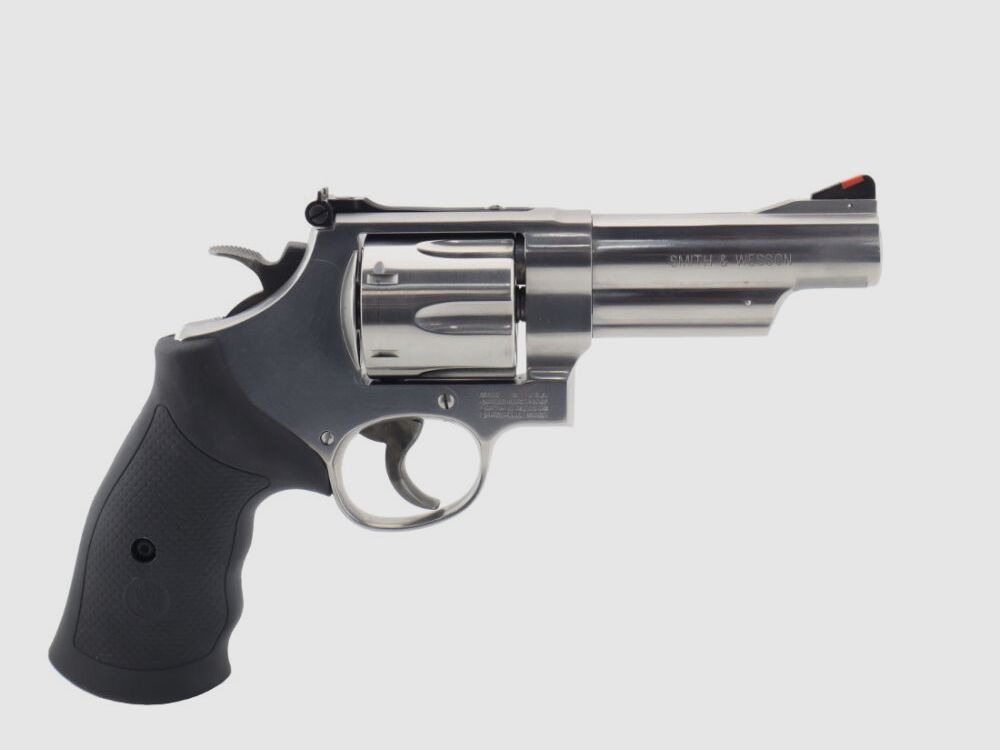 Smith & Wesson 629 4"