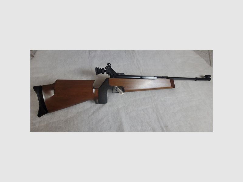 Feinwerkbau 300s mit Linksschaft
