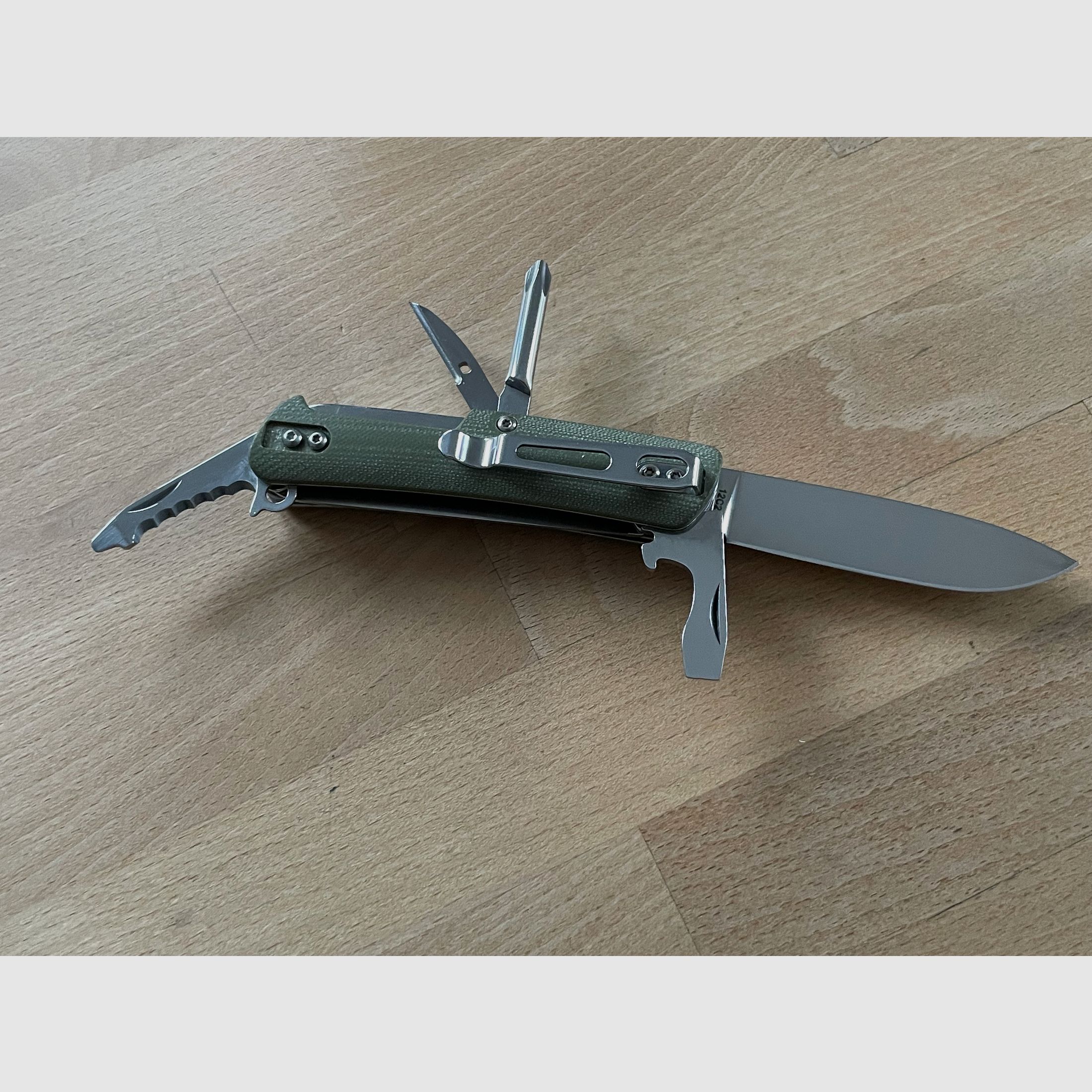 Böker Plus Tech Tool Outdoor 8