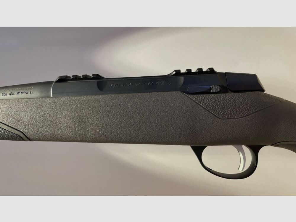SAKO 90 FINNLIGHT KURZ ZWART