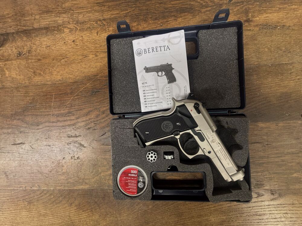 Umarex Beretta M92FS