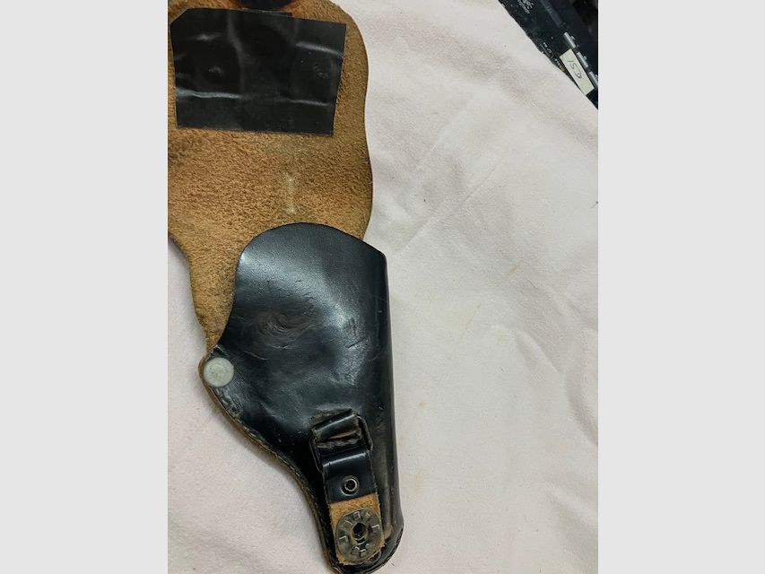 Waffenholster für das Sicherheitsperosl/Werkschutz der AEG 