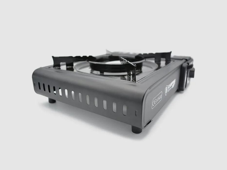 Gas stove / camping stove in carrying case with safety system - black