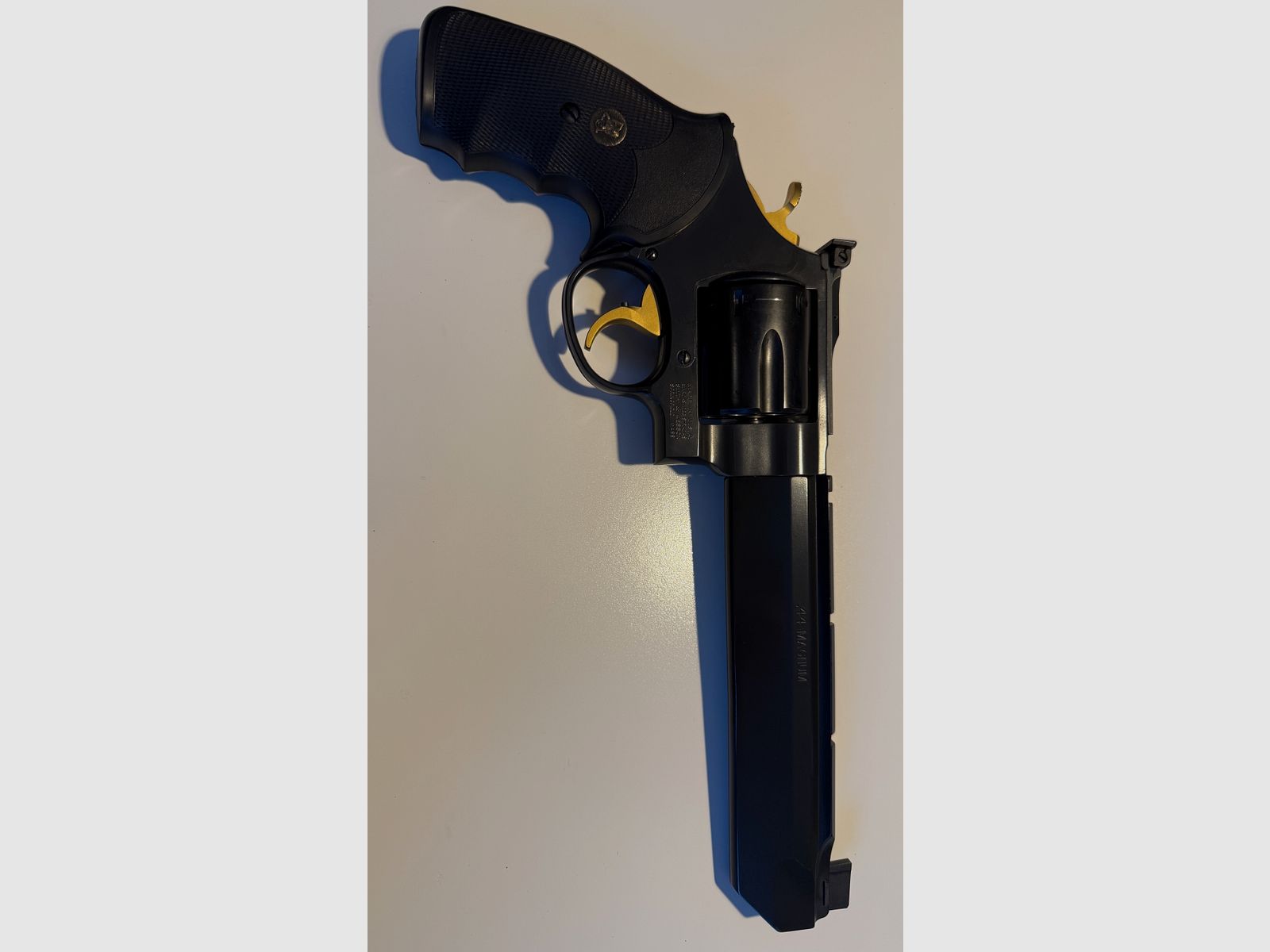 Smith & Wesson 629-6 Stealth Hunter