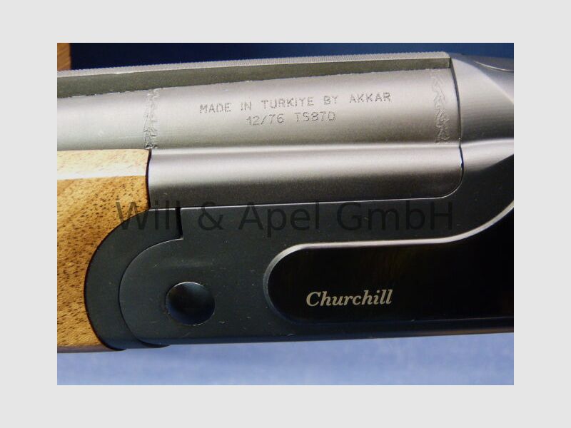 Akkar Churchill Lady Black